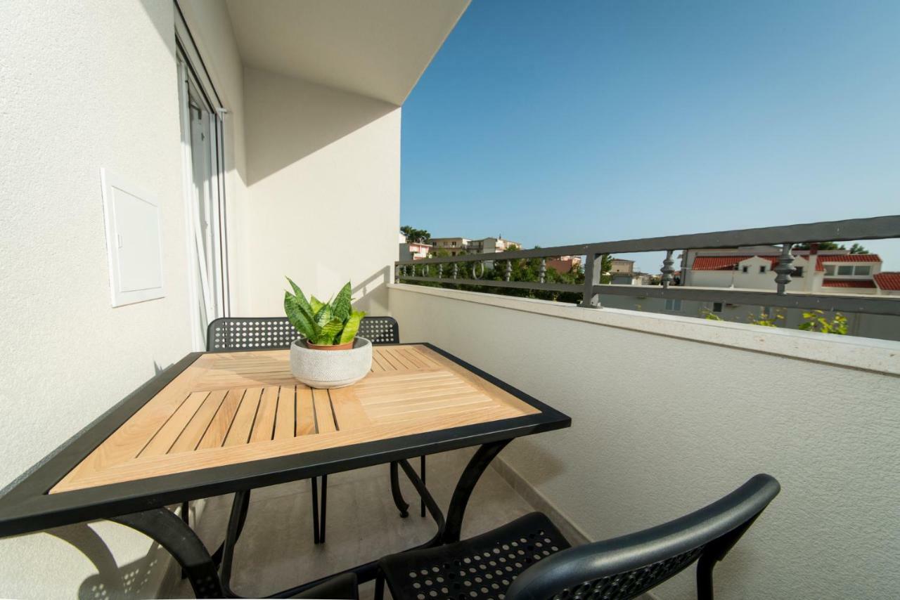 Apartmani Spiline - Mia Baska Voda Exterior photo